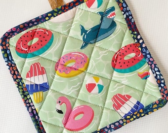 Pool Floats Cork and Cotton Pot Holder- vegan, sustainable, washable, three layer