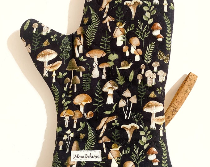 Featured listing image: Cork Oven Mitt - Choose your own fabric