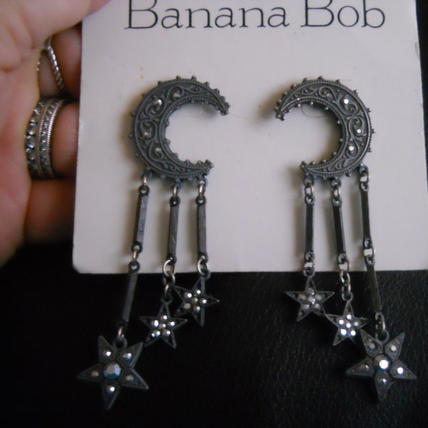 Banana Bob pierced moon and stars earrings .99shipping!!