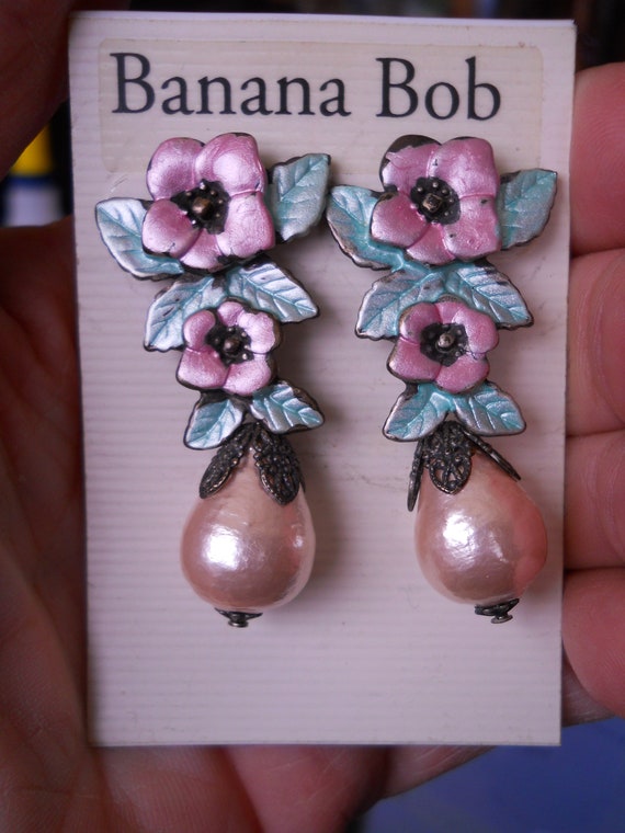 banana bob enameled pierced flower earrings with p