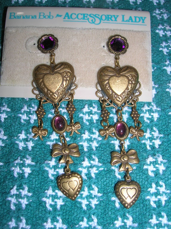 Banana Bob pierced heart and bow earrings