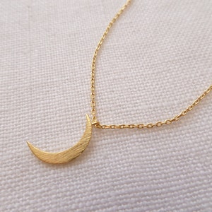 Tiny Gold, Silver or Rose Gold Crescent moon necklace.... dainty and delicate, birthday, wedding, bridesmaid gift image 5