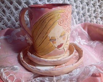 Pink romantic mug set.