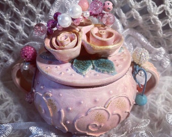 Handmade ceramics romantic pink sugarbowl.