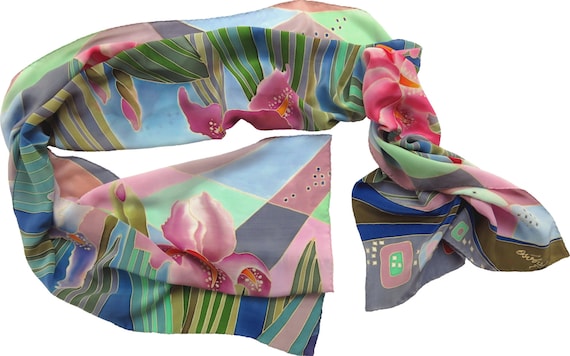 Hand-painted Iris Silk Scarf, Pastel Floral Batik  display picture 3