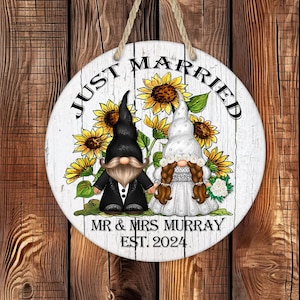 Personalized Just Married Gnome Wedding Sign, Rustic Newlywed Decor, Sunflowers and Gnomes Wall Hanging, Wedding Gift, Bridal Shower Gift,