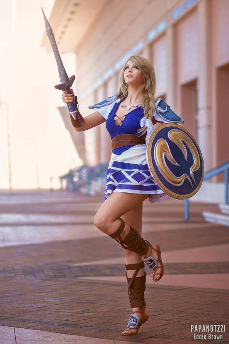 Soul Calibur inspired Shield