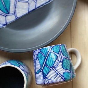 Ceramic Coffee or Tea Mug Palm Tree Pattern image 3