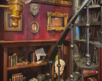 Horror Miniature Diorama Haunting of Hill House based on Book and TV Show