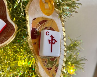 Mahjong Tile Decoupage Shell Ornament: Beach Decor Trinket Dish