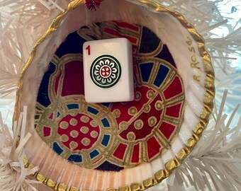 Mahjong Tile Decoupage Shell Ornament: Beach Decor Trinket Dish