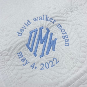 Monogrammed baby blanket, Embroidered baby quilt blanket,Personalized baby blanket, Baby shower gift, Baby girl quilt blanket