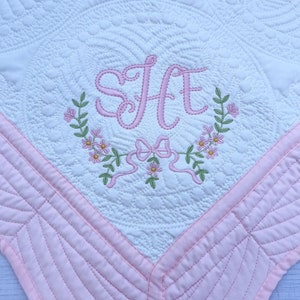 Personalized baby blanket, Embroidered Girly Bow baby quilt blanket, Monogrammed baby girl blanket, Baby shower gift