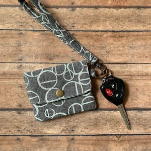 Linen mini wallet