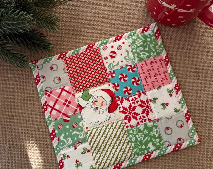 Christmas Patchwork Mug Rug, Handmade Holiday Coaster - Etsy