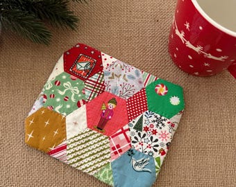 EPP Christmas Decor/ Mug rug hand sewn