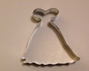 4" Gown Cookie Cutter