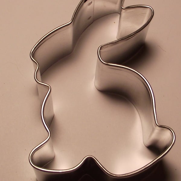 3" Sitting Bunny Cookie Cutter