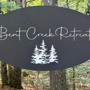 Outdoor Family Name Marker Custom Metal Address Sign with backer Personalized Entrance Plaque Sign with Rustic Farm Property Display Powder Coated Finish Durable Weather Resistant Large Oval Design Perfect Gift Dad Housewarming Present Farmhouse