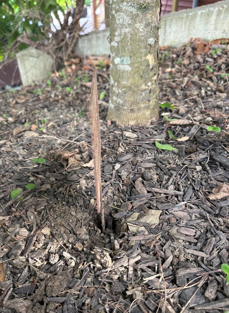 Very sturdy metal marker from 14 gauge steel