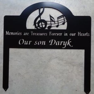 Metal  memorial Sign ,music sign  on sturdy double stake