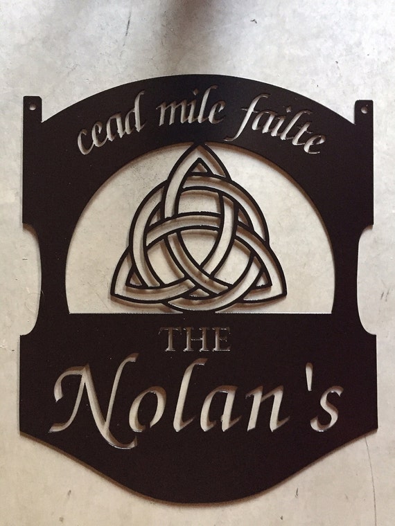 Metal IRISH sign with IRISH CELTIC Knot