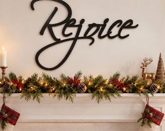 „Freut euch allezeit!“ – Christliche Wanddekoration aus Metall mit Bibelvers, ideal für Landhausstil, rustikales Wohnambiente, inspirierende Typografie aus Stahl.