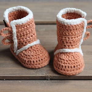 CROCHET PATTERN Winter Boots, PDF pattern, booties, slippers, baby boy or baby girl, cute snowboot Inventorium image 2