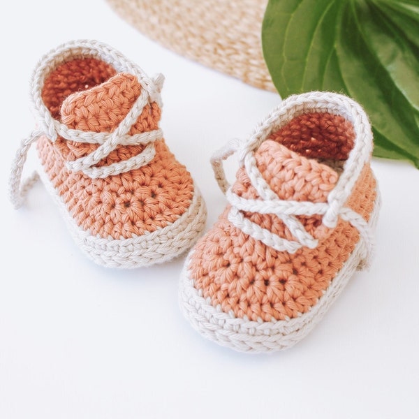 CROCHET PATTERN - Boys Crochet Bootie PATTERN boots for baby boys booties "Brogue Boot" Crochet Pattern, Blue Denim    English Language Only