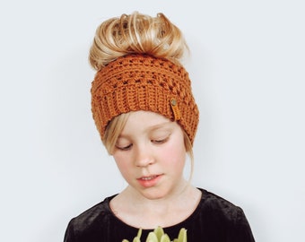 CROCHET PATTERN - "Bobbie Beanie" Crochet Pattern, thick warm puff stitch pompom hat pattern, winter, English Language