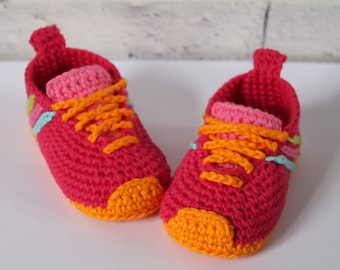 CROCHET PATTERN baby sneakers - "Federation Runners" - cute modern baby patterns, babyshower trending ideas, gift, girl boy present