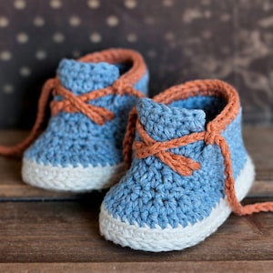 CROCHET PATTERN Boys Crochet Bootie PATTERN boots for baby boys booties Brogue Boot Crochet Pattern, Blue Denim English Language Only imagen 2