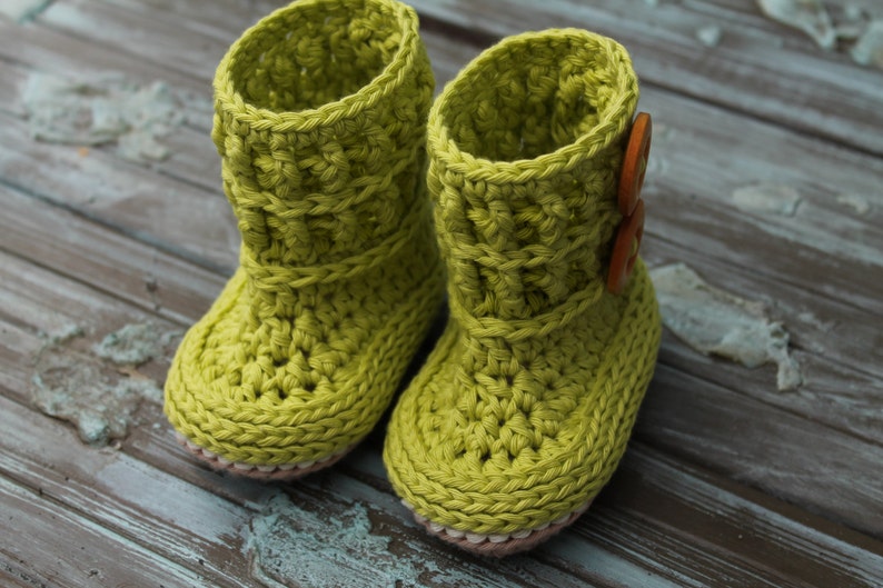 CROCHET PATTERN, baby booties , Wellington Baby Booties, Booty Pattern, Green Girls Boots, popular patterns, trending gifts, babyshower image 2