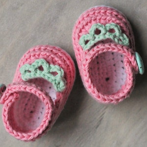 CROCHET PATTERN Sierra Maryjanes cute baby girls summer sandals PDF pattern, instant download. English Language Only image 1