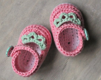 CROCHET PATTERN - "Sierra Maryjanes" - cute baby girls summer sandals  PDF pattern, instant download.    English Language Only