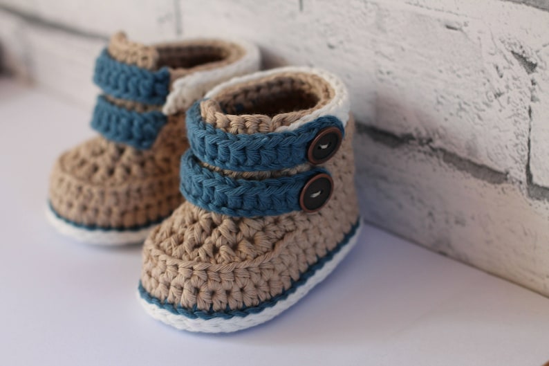 CROCHET PATTERN Cairo boots baby boys booties crochet pattern, infant crochet shoes English Language Only image 1