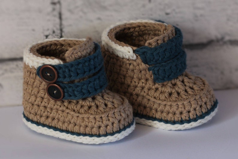 CROCHET PATTERN Cairo boots baby boys booties crochet pattern, infant crochet shoes English Language Only image 3