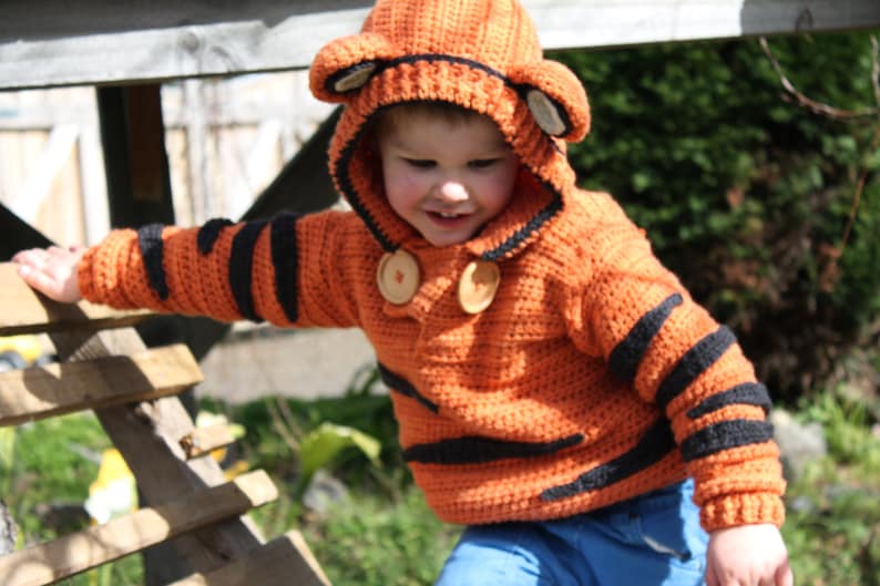 CROCHET PATTERN Tiger Sweater cute boys and girls crochet sweater, Crochet Pattern, Sweater Pattern, Tigga Jersey image 2