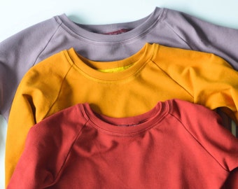 Sudadera de algodón ORGÁNICO para niños, tops cálidos a juego de terry francés eco-teñidos, jersey minimalista sostenible para niñas y niños, favorito del estilo infantil