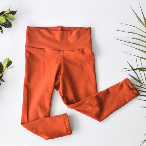 Rost Orange Bio Kinder Leggings, Boho Minimalist ethisch hergestellt Leggings, Mädchen Yoga Leggings, Baby Kleinkind Tween Hosen, hergestellt in den USA