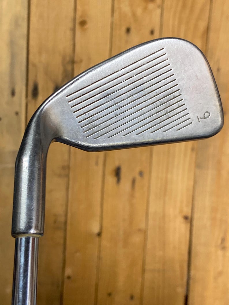 Guinness Beer Tap Handle Ping 9 Iron Golf Club and Ball 画像 6