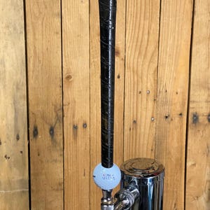 Michelob Ultra Beer Tap Handle Vintage Leather Golf Club Grip with Bridgestone Ball