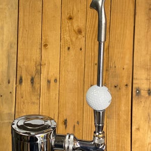 Guinness Beer Tap Handle Ping 9 Iron Golf Club and Ball 画像 9
