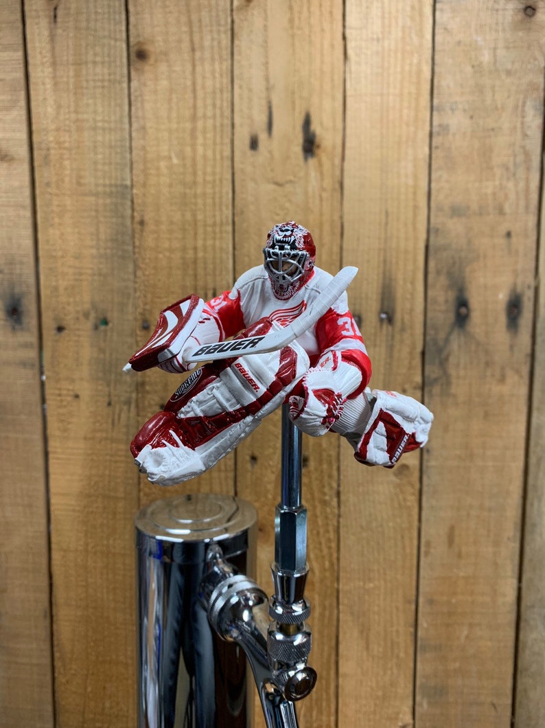 red wings bike jersey