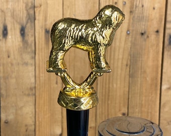 Trofeo de metal dorado con asa para barril de cerveza Sheep Dog