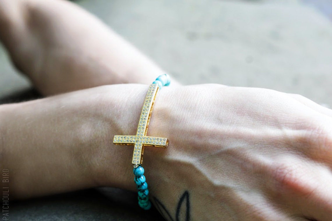 EXTENDS TURQUOISE SIGNATURE CROSS BRACELET