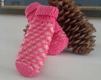 Mitts | Mittens | Authentic Canadian Newfoundland Mittens (made from 100% wool) in  Pink & Cream (LADIES LARGE)