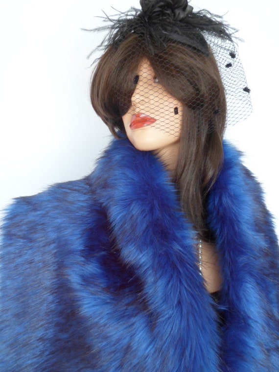 blue fur wrap