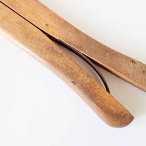 1900s Wooden Edwardian Glove-Turning Tongs with Spring Clamp Made by WH Hallett & Sons image 4