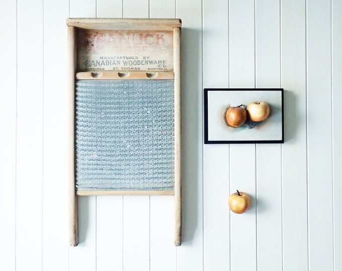 Vintage 1940s Canuck Globe Washboard With a Metal Grid From Canadian